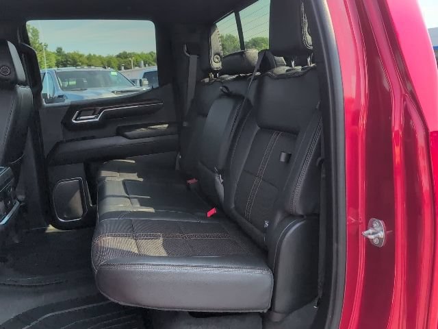 Used 2024 Chevrolet Silverado 1500 High Country w/ Technology Package AWD/4WD image 41