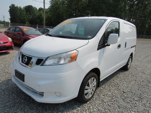 Used 2014 Nissan NV200 SV w/ Exterior Appearance Package FWD image 1