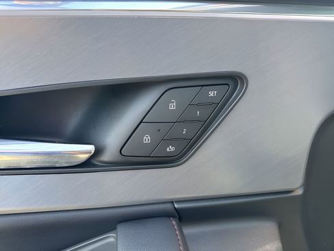 Used 2024 Acura ZDX Type S AWD/4WD image 11