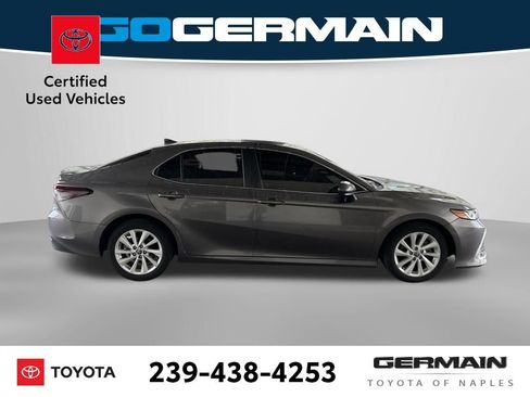 Used 2023 Toyota Camry LE FWD image 3