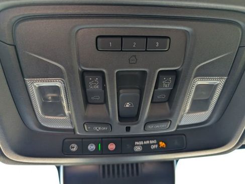 Used 2024 GMC Sierra 2500 AT4 w/ AT4 Premium Plus Package image 19