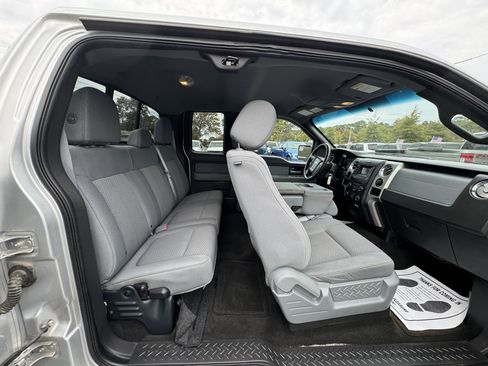 Used 2013 Ford F150 XLT w/ XLT Chrome Pkg image 12