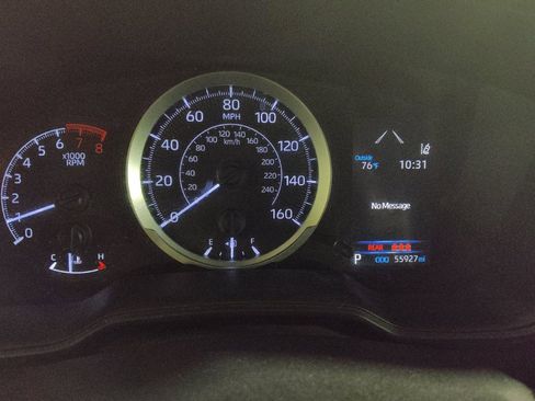 Used 2021 Toyota Corolla LE FWD image 23