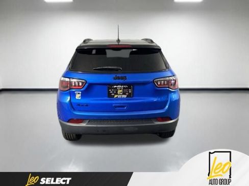 Used 2020 Jeep Compass Latitude AWD/4WD image 5