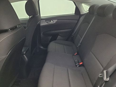 Used 2021 Kia Forte FE image 18