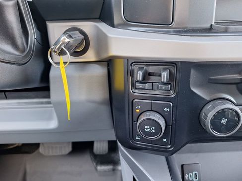 New 2026 Ford F350 XLT image 10