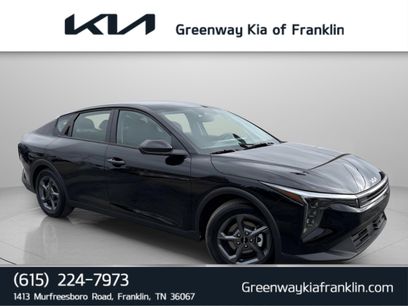 New 2025 Kia K4 LXS