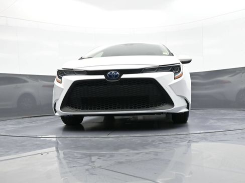 Certified 2020 Toyota Corolla LE FWD image 25