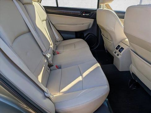 Used 2017 Subaru Outback 2.5i Limited image 21