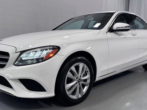 Used 2019 Mercedes-Benz C 300 4MATIC Sedan image 1