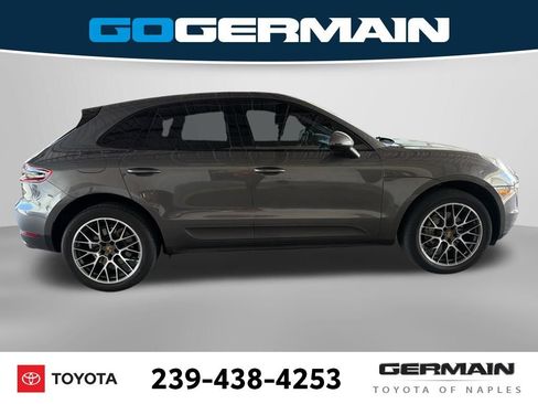 Used 2015 Porsche Macan S AWD/4WD image 10