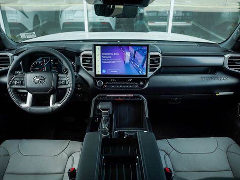 New 2026 Toyota Tundra SR5 image 12