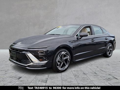 Used 2026 Hyundai Sonata SEL FWD image 1