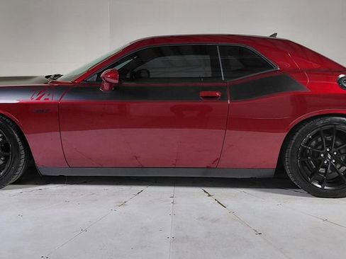 Certified 2019 Dodge Challenger R/T Scat Pack w/ T/A Package RWD image 8
