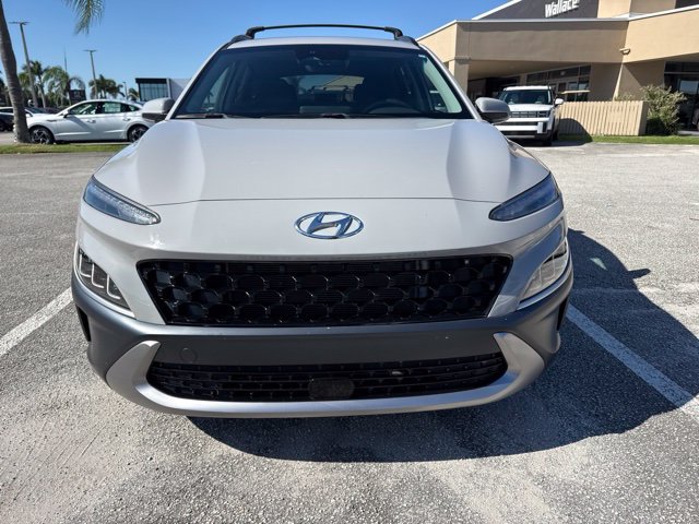 Certified 2022 Hyundai Kona Limited FWD image 1
