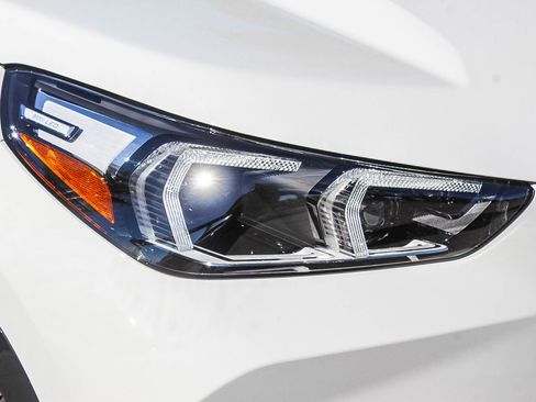 Used 2024 BMW X1 xDrive28i image 8