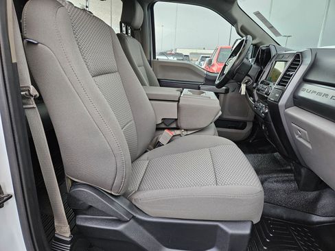 Used 2019 Ford F350 XLT w/ XLT Value Package image 31