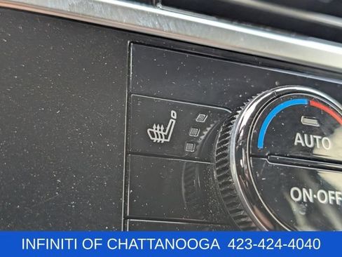 Used 2025 Nissan Pathfinder SV FWD image 14
