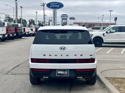 Used 2025 Hyundai Santa Fe XRT image 5
