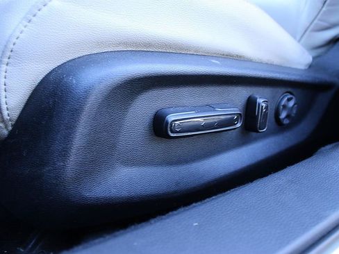 Used 2019 Honda Accord EX-L image 10