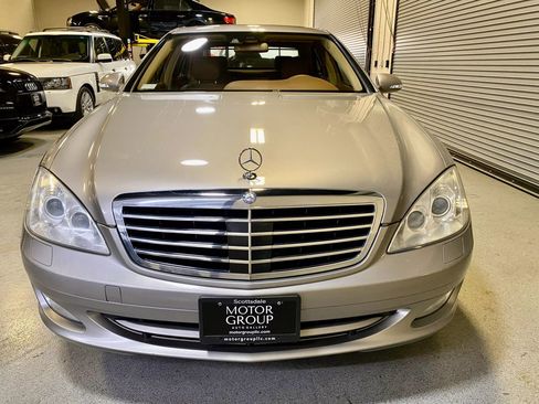 Used 2007 Mercedes-Benz S 550 Sedan image 4