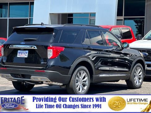 New 2024 Ford Explorer XLT w/ Equipment Group 202A image 4