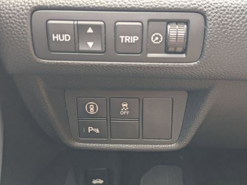 Used 2019 Honda Accord Touring image 19