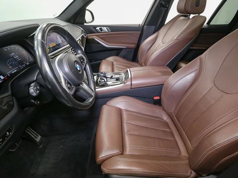 Used 2021 BMW X5 xDrive40i w/ M Sport Package image 51