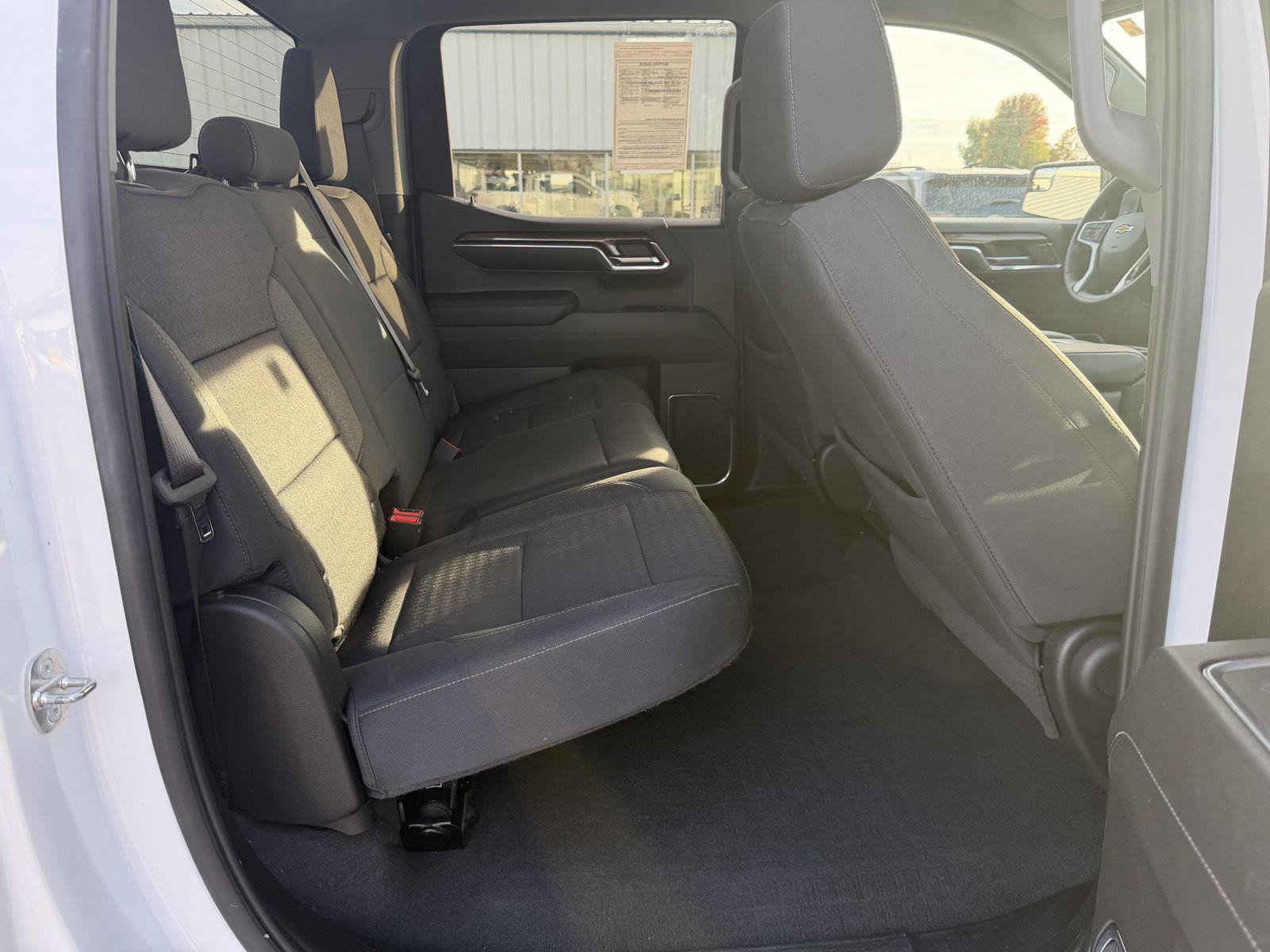 Used 2024 Chevrolet Silverado 1500 LT AWD/4WD image 19