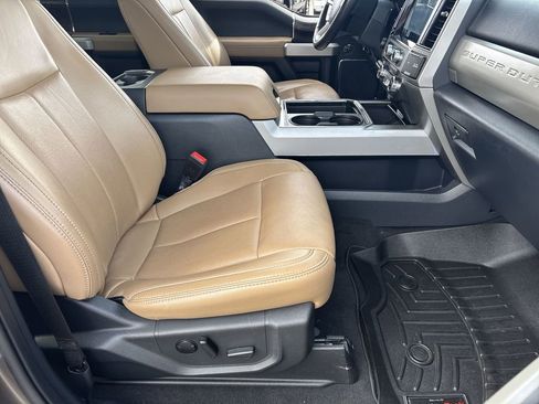 Used 2022 Ford F350 Lariat w/ Lariat Ultimate Package image 28