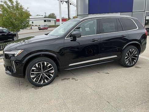 New 2026 Volvo XC90 B6 Plus w/ Protection Package AWD/4WD image 11