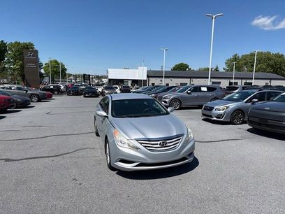 Used 2012 Hyundai Sonata GLS w/ Popular Equipment Pkg