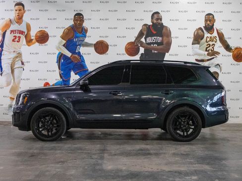 Used 2025 Kia Telluride EX X-Line AWD/4WD image 18