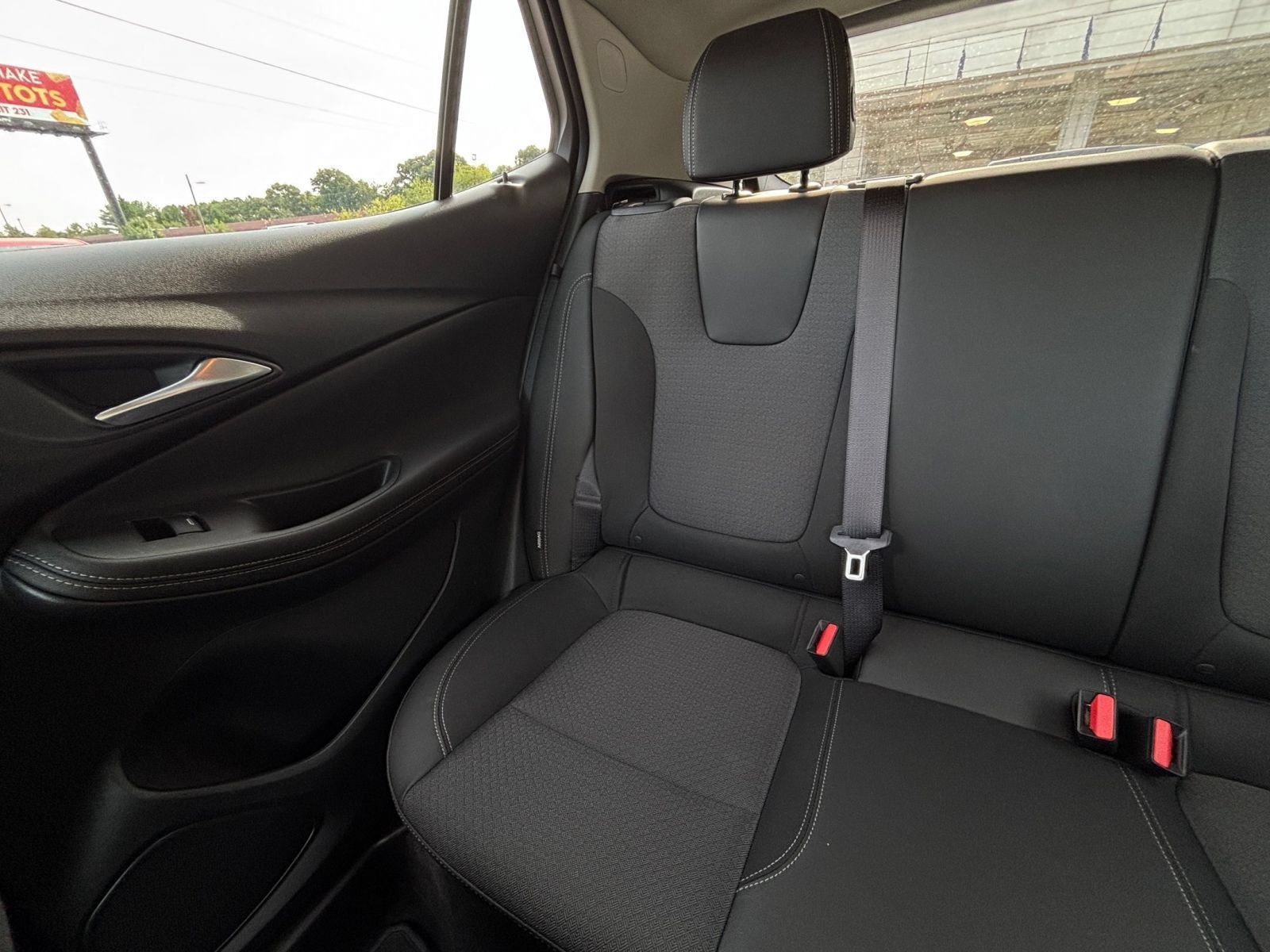 Used 2026 Buick Encore GX Preferred FWD image 38