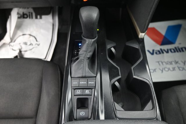 Used 2025 Toyota Camry LE FWD image 19