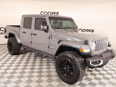 Used 2021 Jeep Gladiator Overland w/ Popular Equipment Package