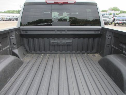 New 2026 GMC Sierra 1500 AT4X AWD/4WD image 7