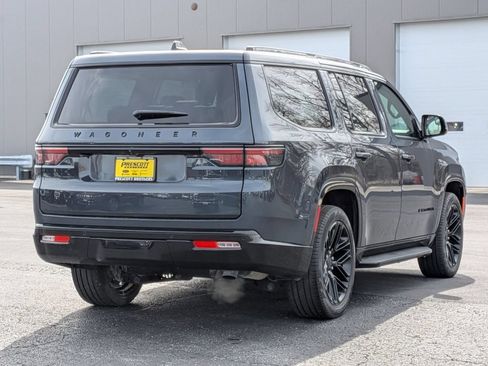 Used 2025 Jeep Wagoneer Series II w/ Premium Group I AWD/4WD image 7
