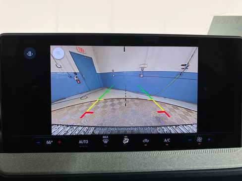 New 2026 Ford Maverick XLT image 24