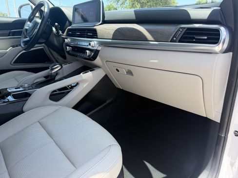 Certified 2021 Kia Telluride EX w/ EX Premium Package FWD image 13
