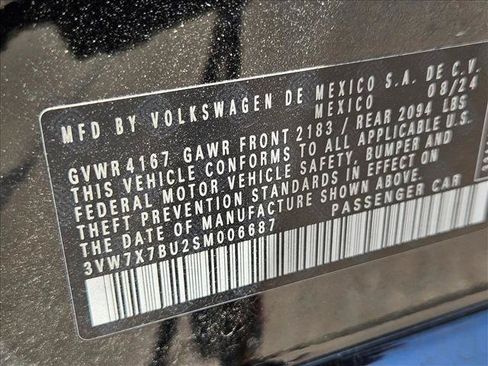 Used 2025 Volkswagen Jetta SE FWD image 24