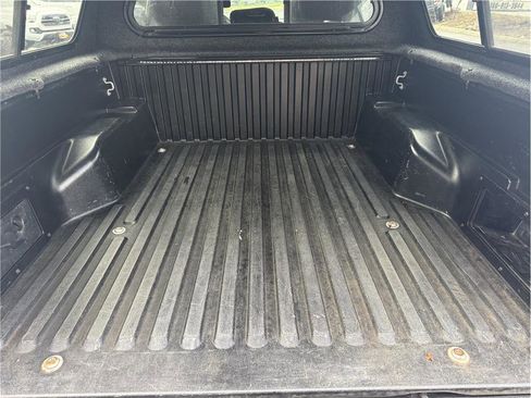 Used 2013 Toyota Tacoma Lifted Falken A/T Tires w/ SR5 Pkg image 12