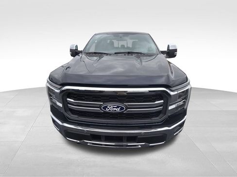 Used 2025 Ford F150 Lariat w/ Equipment Group 501A Mid AWD/4WD image 3