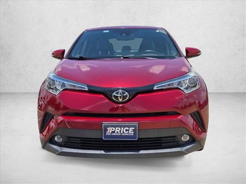 Used 2019 Toyota C-HR Limited FWD image 2