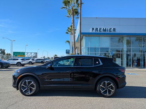 Used 2026 Chevrolet Equinox EV LT w/ LPO, All-Weather Mat Package image 2
