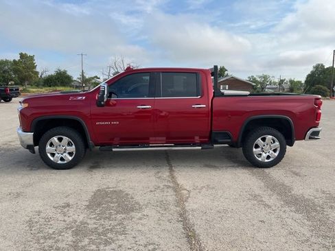 Used 2022 Chevrolet Silverado 2500 LTZ w/ LTZ Convenience Package image 4