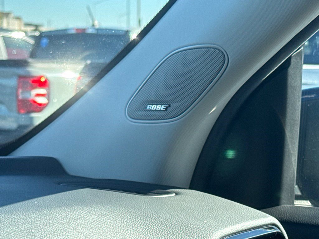 Certified 2025 Honda Pilot Elite image 37