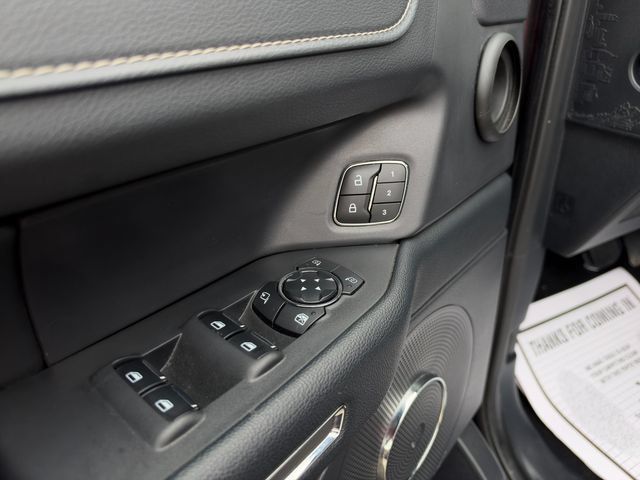 Used 2024 Ford Expedition XLT AWD/4WD image 20