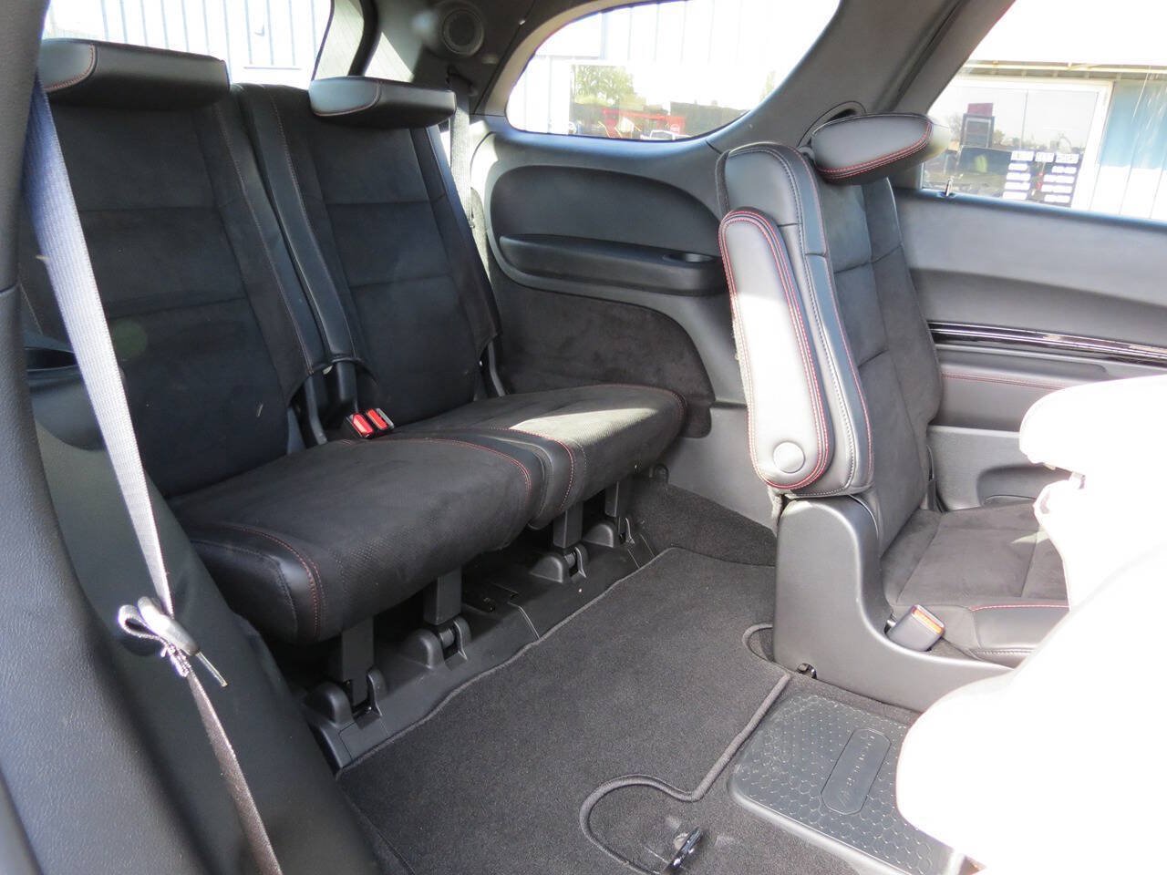 Used 2025 Dodge Durango GT AWD/4WD image 28
