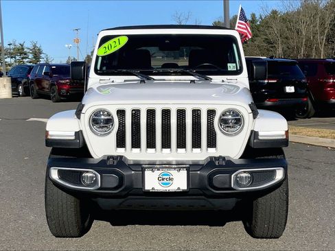 Certified 2021 Jeep Wrangler Unlimited Sahara w/ Dual Top Group image 3